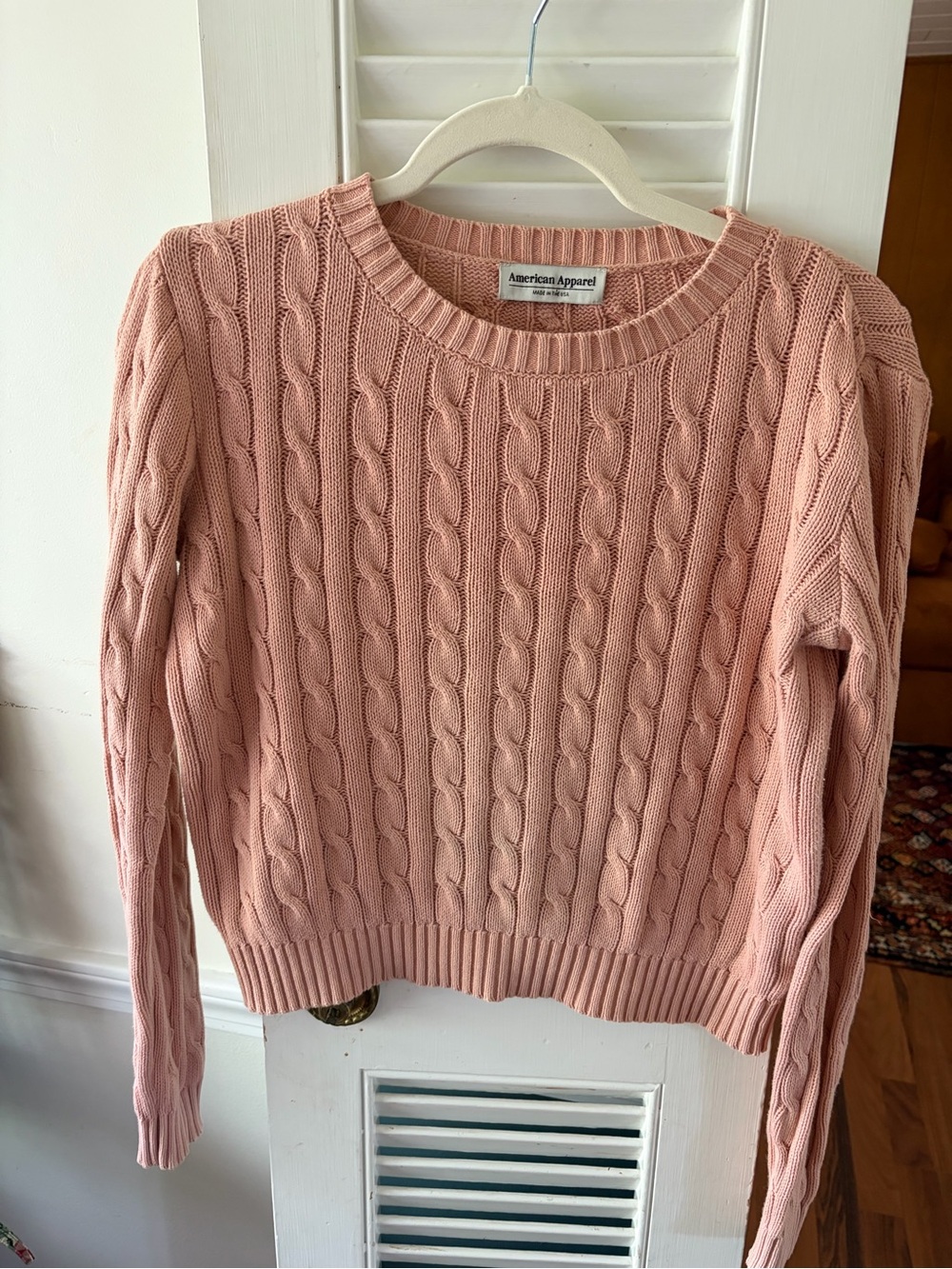 American Apparel Women's vintage Cable Knit Sweater - Blush Pink